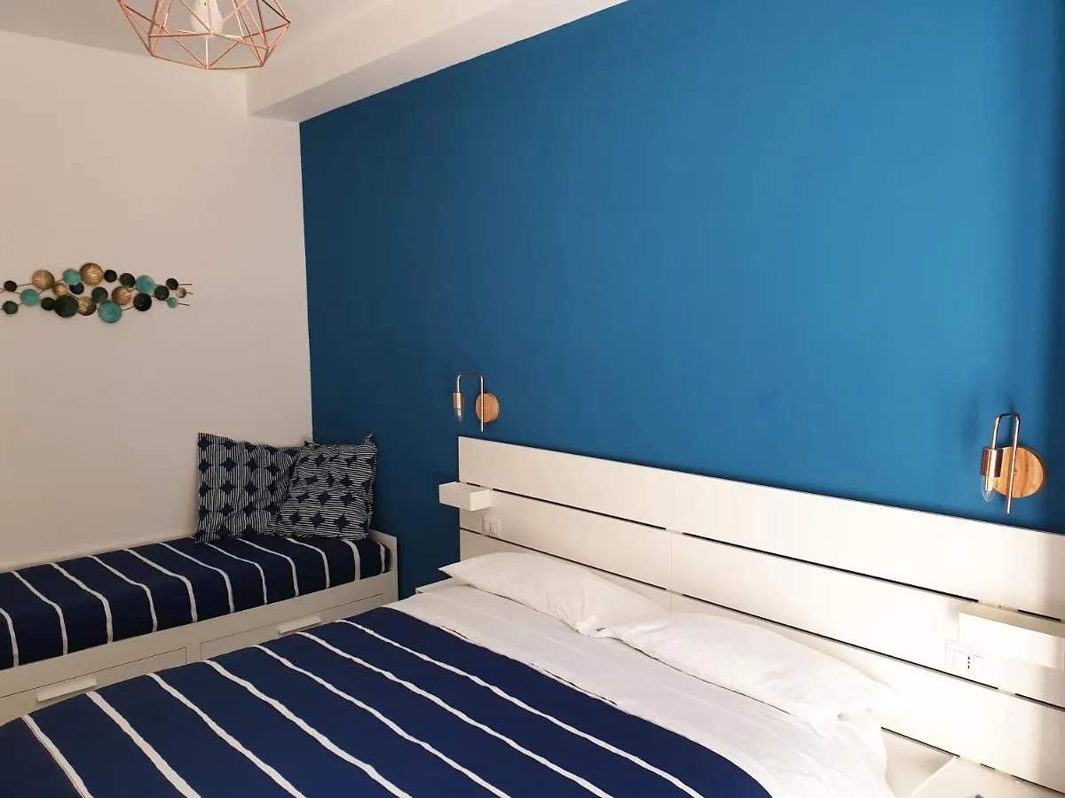 B&B Castelluccio Villafranca Tirrena 0*,